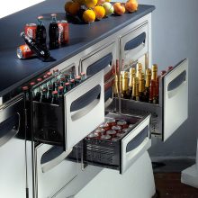 Banchi, tavoli e retrobanchi da lavoro refrigerati in acciaio - Priolinox